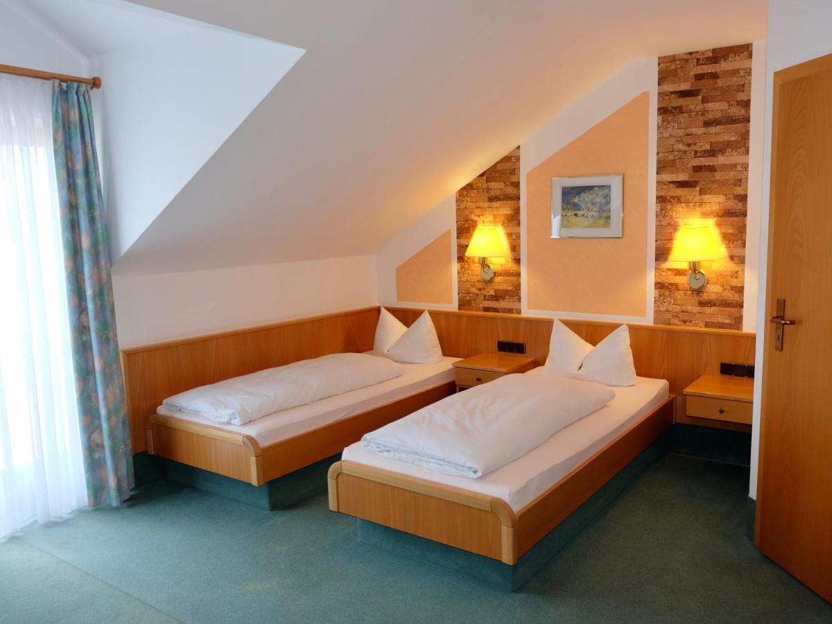 Gaestehaus Biedermann Киндинг Екстериор снимка